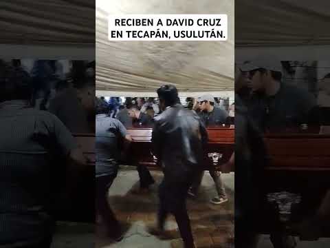 Reciben a David Cruz en su natal Tecapán, Usulután.