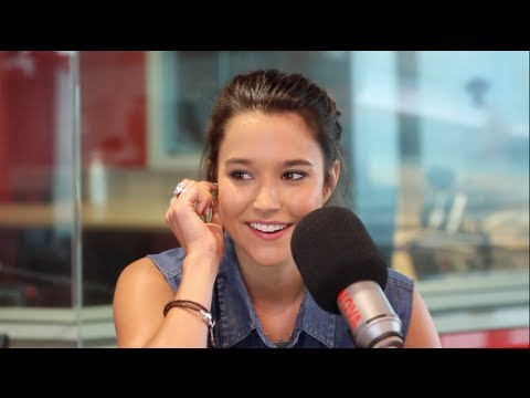 download lagu mp3 mp4 Rhiannon Fish, download lagu Rhiannon Fish gratis, unduh video klip Rhiannon Fish