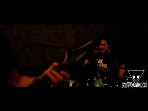 Earthgazer-Divine (Official Music Video)