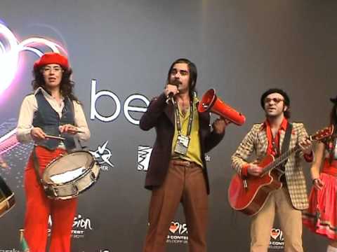 [Queer.de] Eurovision 2011: Homens Da Luta on Gay Rights