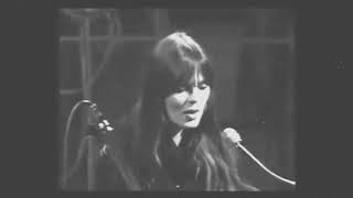 Nico performing Secret Side &amp; Valley of the Kings