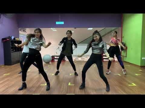 Disco Disco : A Gentleman | Dance Cover
