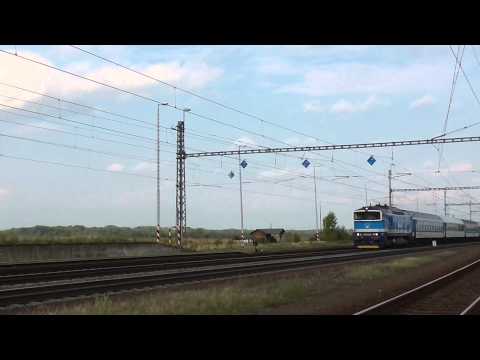 750.713-0 DKV Brno (náhrada za ř.362) na vlaku R 912 se vrací do Brna