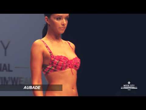 'The Selection' Fashion Show - MODE CITY (2015)