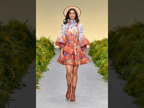 Spring * Summer 2021 Zimmermann Ready-to-wear Collection Runway Show / Fashion Show