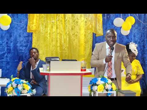 Premier anniversaire da Igreja international- ministère la consolation de Campo Magro/Paraná/Brasil