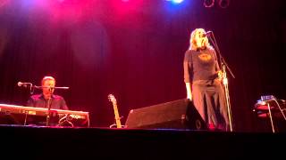 Joan Osborne Live at The German House Rochester, NY - Champagne &amp; Wine