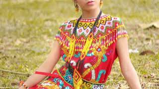 Download lagu Gadis Dayak mp3 Download lagu Gadis Dayak mp3