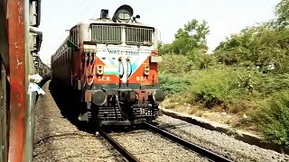 preview picture of video '11304 Kolhapur - Manuguru Express at KZJ Hauled By 23866 BZA-WAG-5 This Train Rake Shares With 11051'