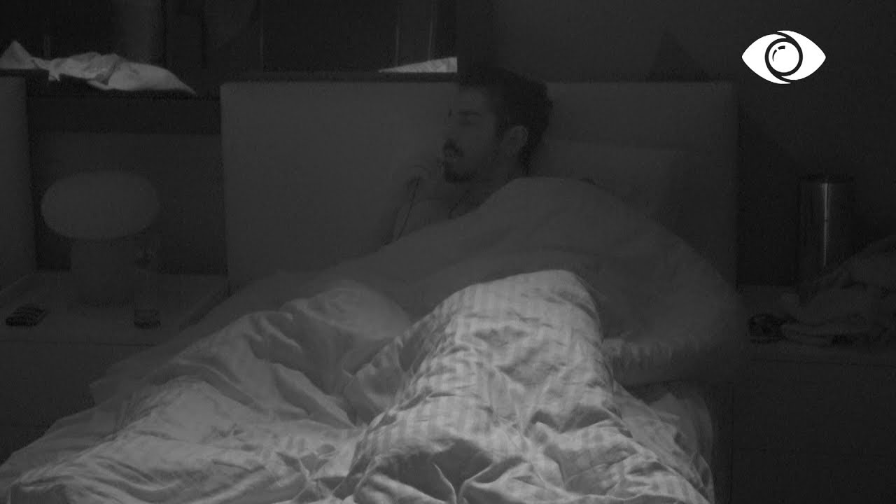 Banorët i ankohen Amosit: E di sa ke gërhitur?!