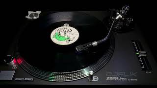 Vairi Featuring Dezz – Don't Go (Double House Bass Remix) 1990