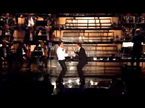 Robbie Williams & Jonathan Wilkes -  Me And My Shadow