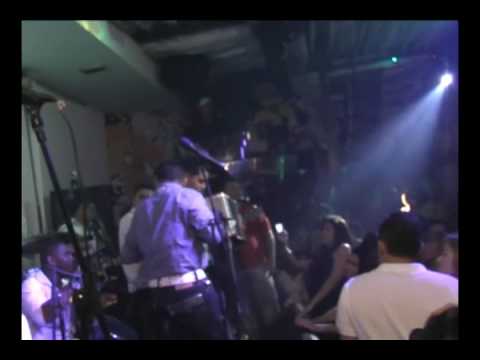 En Agua Helada Rumba Felipe Pelaez