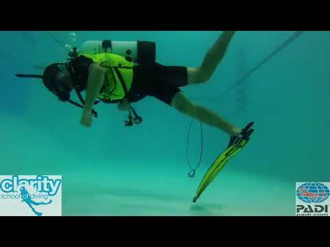 How to Get Neutral Buoyancy when Scuba Diving Practice (weight removal)