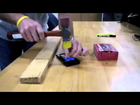 Nokia Lumia Screen 900 Hammer TEST