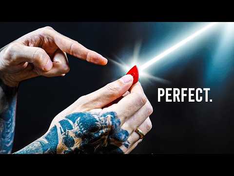 How to REALLY hold your guitar pick (this works!!)