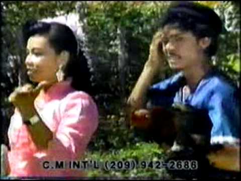 Akgok Mon Bong by Meas Samon and So Savoeun