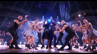 Fitz and the Tantrums - HandClap [Live on Dancing With The Stars]