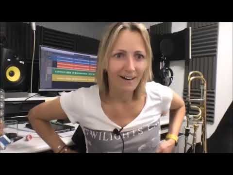 Carol Jarvis - Warming up and Breathing