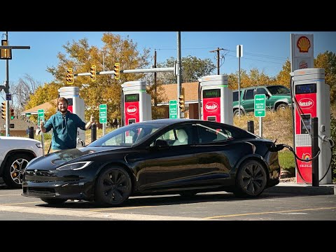 The Tesla Model S Plaid Goes Way Farther Than We Thought In Our 70-MPH Highway Range Test