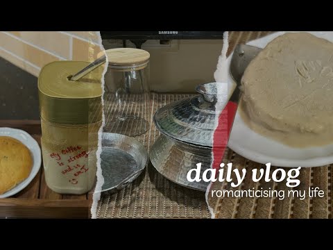 Enjoying simple things of life | Shaadi wala Rabdi Malai roll cut ice-cream recipe | Meenaz Khalfe