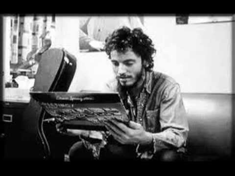 download lagu mp3 mp4 Johnny Bye Bye Bruce Springsteen, download lagu Johnny Bye Bye Bruce Springsteen gratis, unduh video klip Johnny Bye Bye Bruce Springsteen