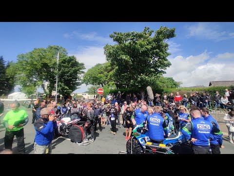 Isle of Man #TT2022 : Hickman wins Senior TT finale from Harrison- #Hickman