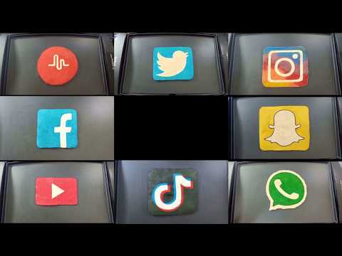 Making Social Media Logo - Instagram, Youtube, Facebook, Twitter, Snapchat, tiktok, WhatsApp