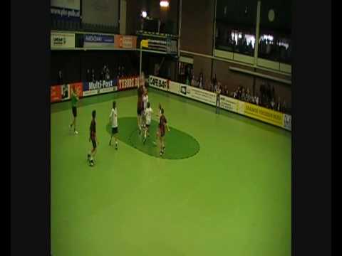 PKC LB D1 - de Meeuwen cadetten 1e helft deel 3 27-03-2010.wmv