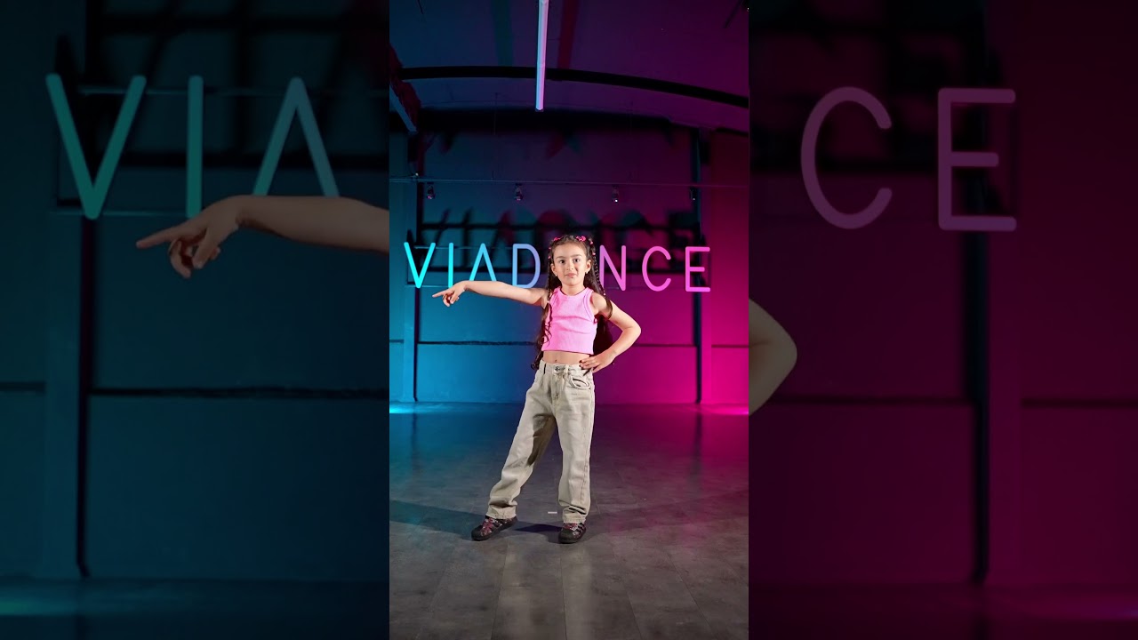 Dans 2 - Ela Deren Uslu