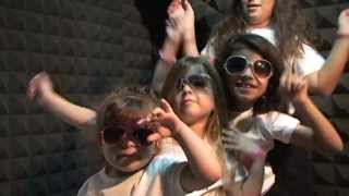 קליפ במתנה ליום הולדת - שיר במתנה לאבא באולפני לי-רון