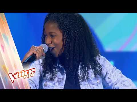 Carol Roberto canta 'Água de Beber' na Audição – The Voice Kids Brasil | 4ª Temporada