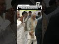 Karnataka CM Siddaramaiah Pays Final Respects To Former PM Manmohan Singh