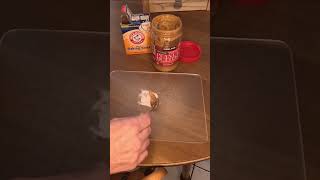 Baking soda mouse eliminator