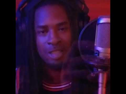 T-MONEY and Wochee live in the studio