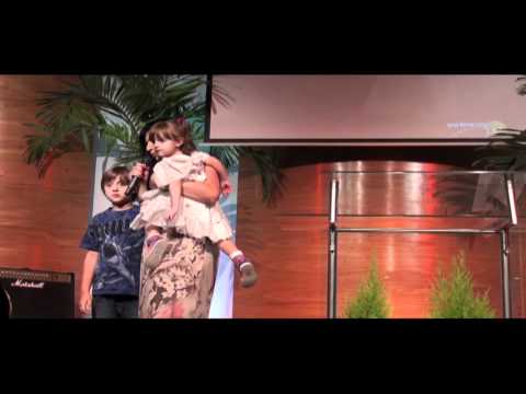 Aniversário de Fernanda Brum com Eyshila e Liz Lanne na IBC Barra - RJ  | Espaço Curiosidades