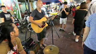 Exploring Kuala Lumpur, Malaysia | The Nightlife Street Scene
