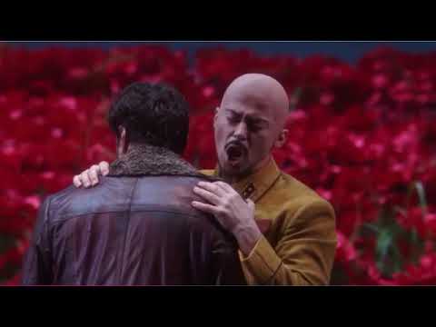 Štefan Kocán in Borodin's Prince Igor Khan Konchak