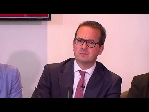 بعد انجيلا ايغل، اوين سميث يترشح لرئاسة حزب العمال في مواجهة جيريمي كوربين