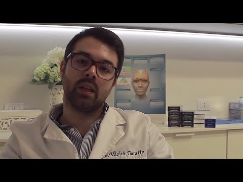 La spugna di acqua dolce pigmentary nota su una faccia Lurina da pigmentary nota su una faccia