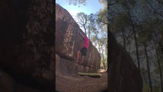 Video thumbnail de Moderdonia, 6a+. Albarracín