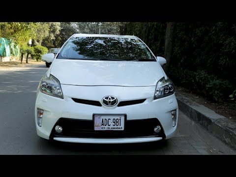 Toyota Prius Owners Review: Price, Specs & Features | PakWheels