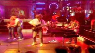 STATUS QUO Rollin&#39; Home (BBC Top Of The Pops)