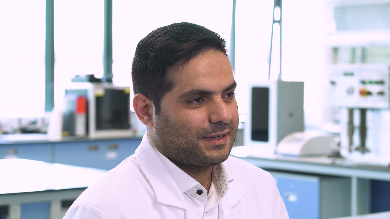 Video Thumbnail: Studying Industrial Pharmaceutics at Queen’s