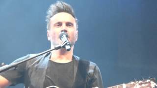 NEK - MEDLEY (ATTIMI/STO CON TE/SE NON AMI/SEI GRANDE/PARLIAMO AL SINGOLARE ) @ TEATRO OBIHALL