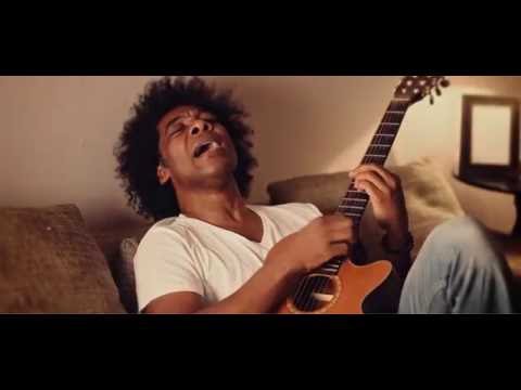 Stewart Sukuma - Teia