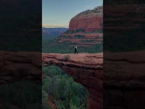 Devils Bridge Hike in Sedona, AZ #hiking #sedona #arizona #travel