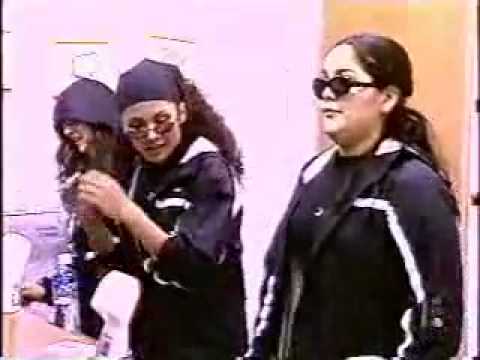 La Academia Primera Generacion- El Rap de Las Batas.avi