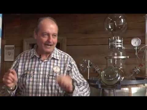 Bärwurz aus dem Bayerischen Wald -  Donau TV in der Gläsernen Destille