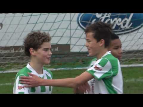 04-11-2017 : Kloetinge 015-1 - Steenbergen 015-1 ; eerste helft